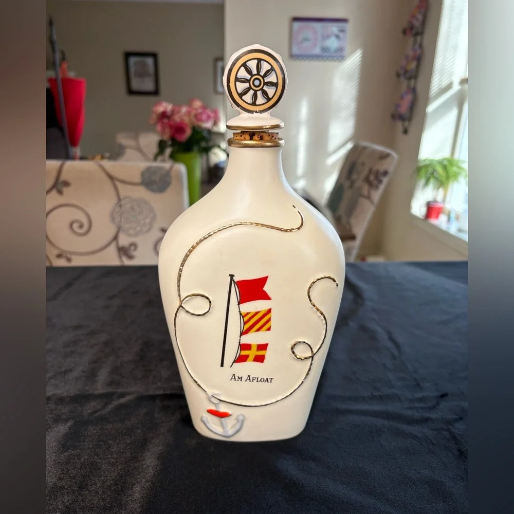 Rare Vintage Ceramic Liquor Decanter - Picture 1 of 8